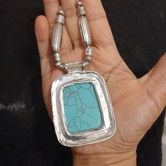 Boho Chunky Faux Turquoise Cabochon Pendant Snake Chain Necklace - Picture 4 of 6